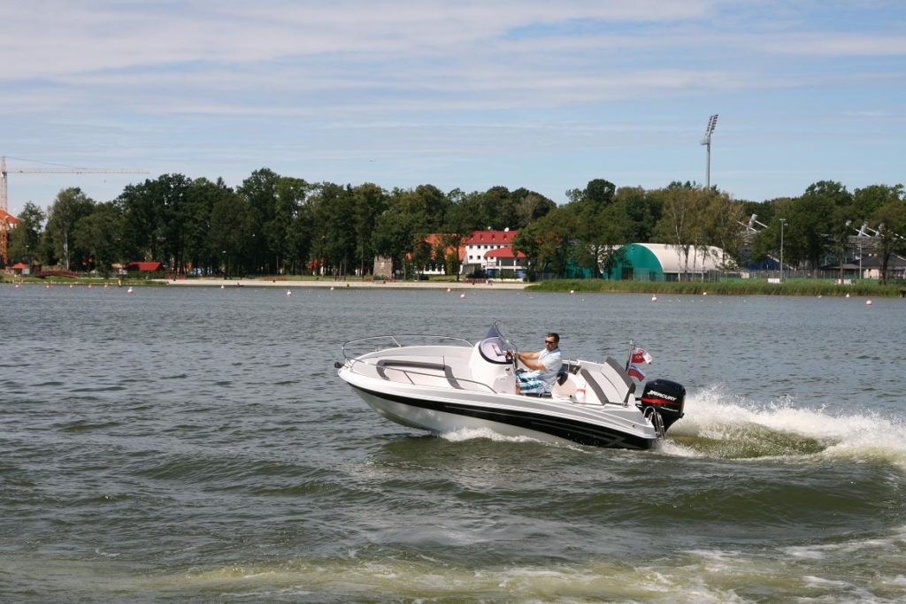am-490-open