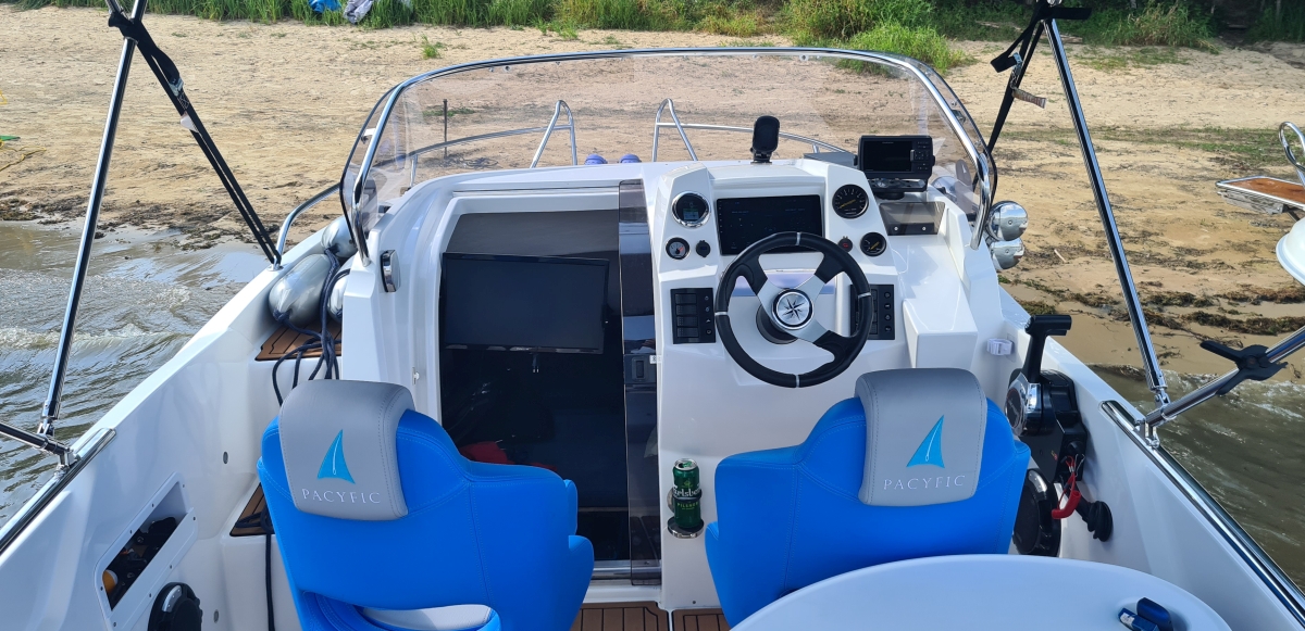 am-565-sundeck